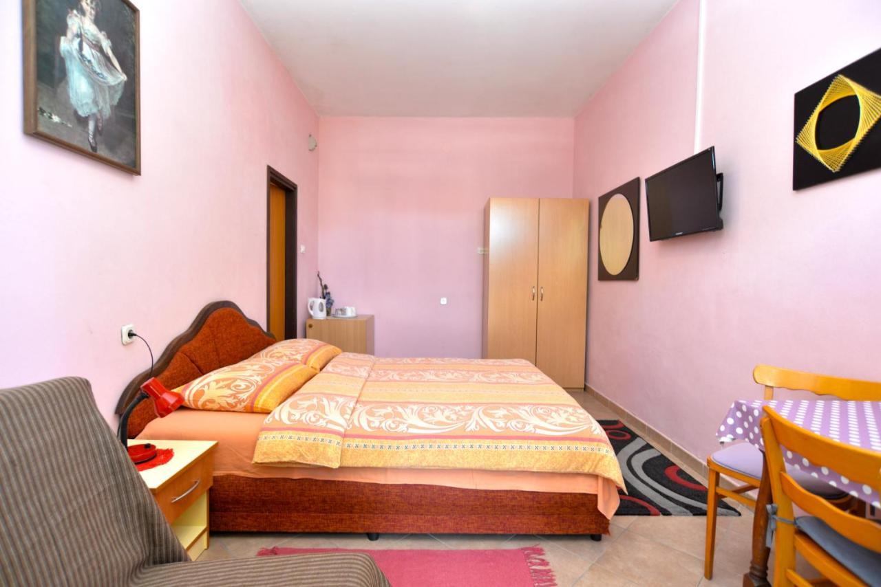 App & Rooms Rovinj 1068 エクステリア 写真