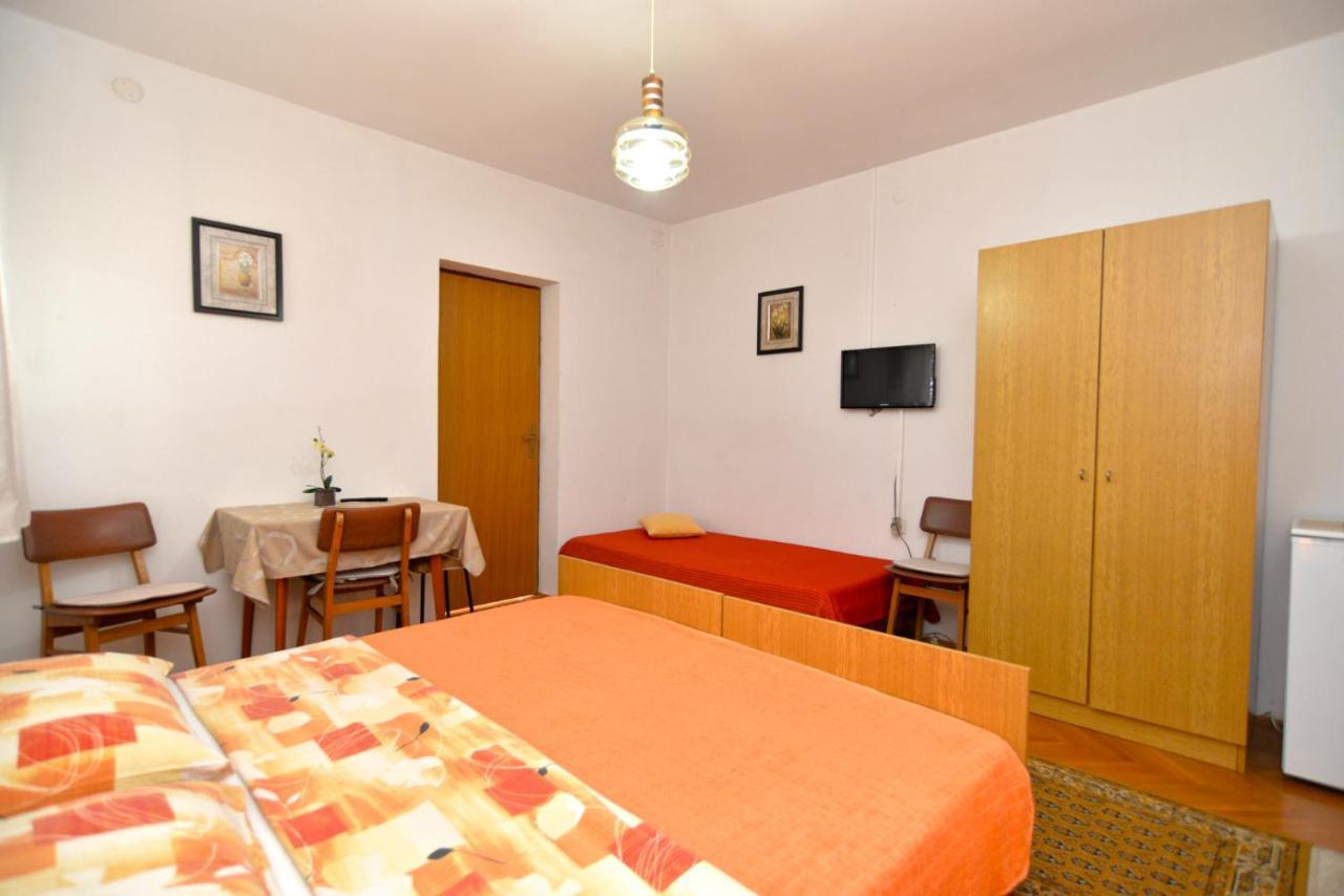 App & Rooms Rovinj 1068 エクステリア 写真