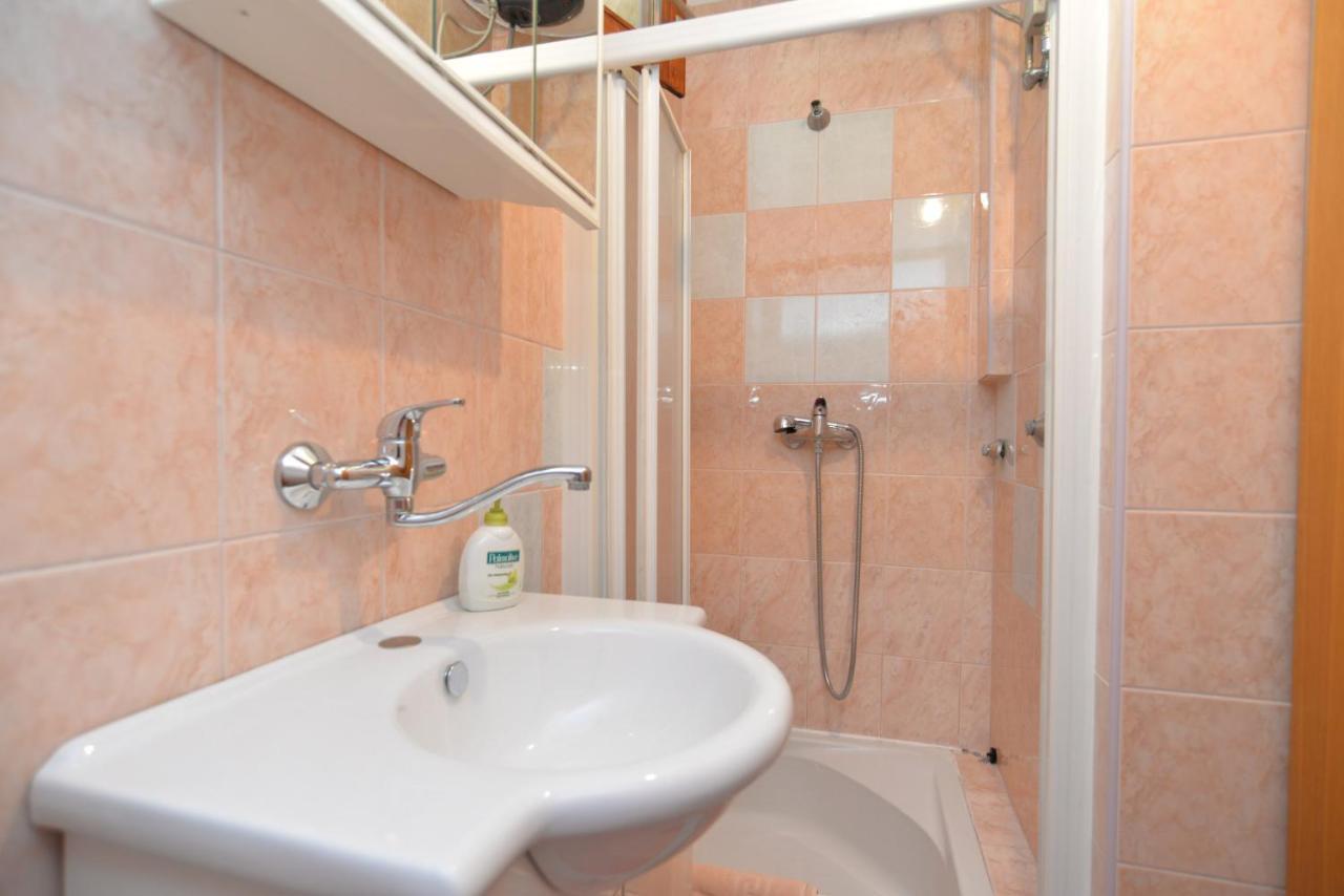 App & Rooms Rovinj 1068 エクステリア 写真