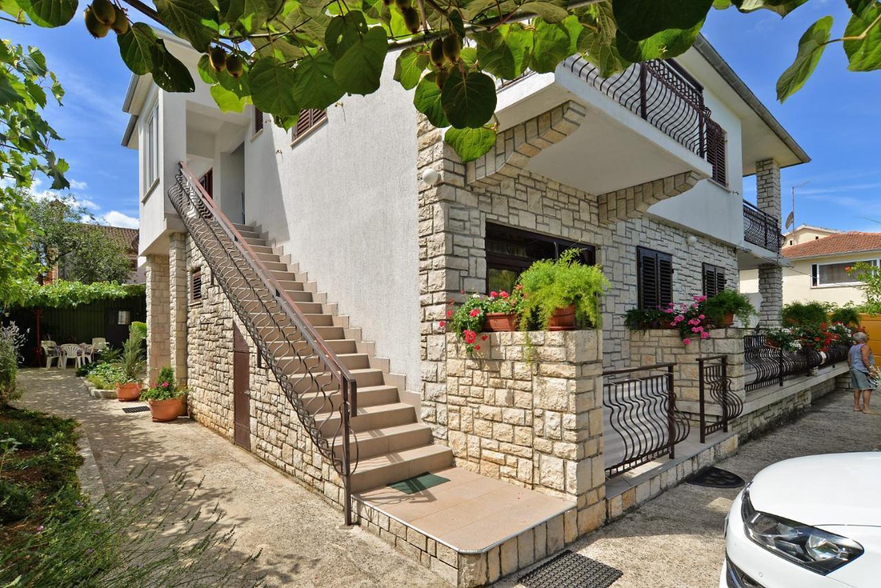 App & Rooms Rovinj 1068 エクステリア 写真